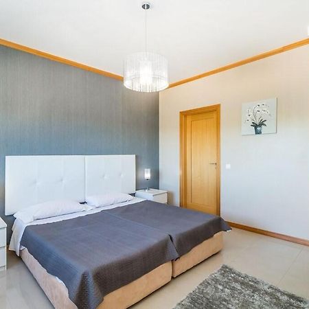 アルブフェイラ Fantastic Townhouse With Pool And Sea Viewsヴィラ エクステリア 写真