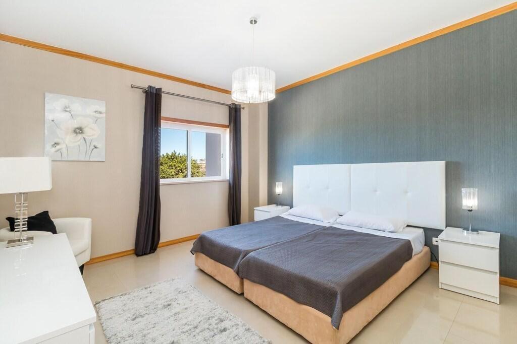アルブフェイラ Fantastic Townhouse With Pool And Sea Viewsヴィラ エクステリア 写真